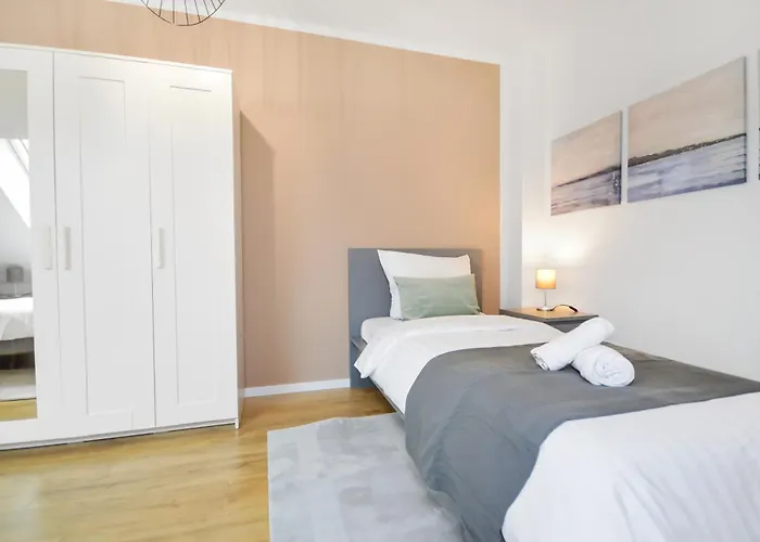 At Weinmeister - Perfekt Fuer 5 *